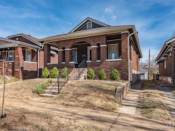 2nd image of 3855 Bingham Ave