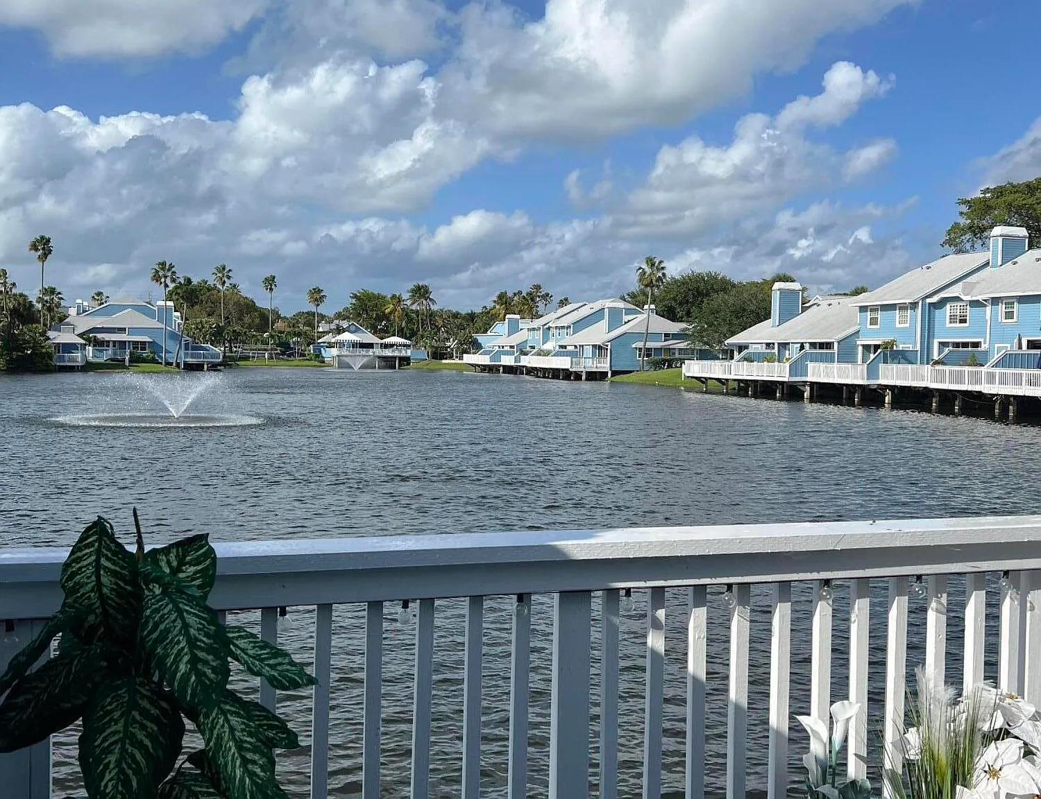 2 bed, 2.5 bath, 1431 sqft, $3,300 — Photo 3