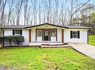 2116 Terry Ln, Douglasville, GA 30135