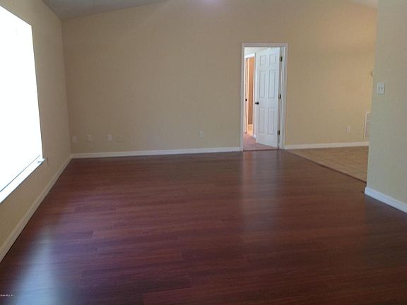 4th image of 15091 NE 86th Ln