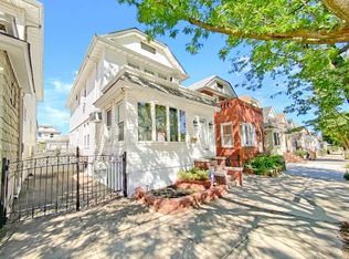 7834 87th St, Ridgewood, NY 11385