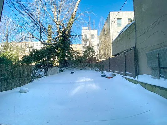 Rented by Compass | media 15