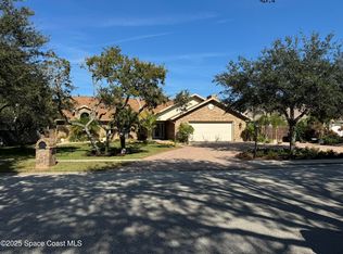 588 Peregrine Dr, Melbourne, FL 32903