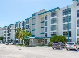 17560 Atlantic Blvd APT 501, Sunny Isles Beach, FL 33160