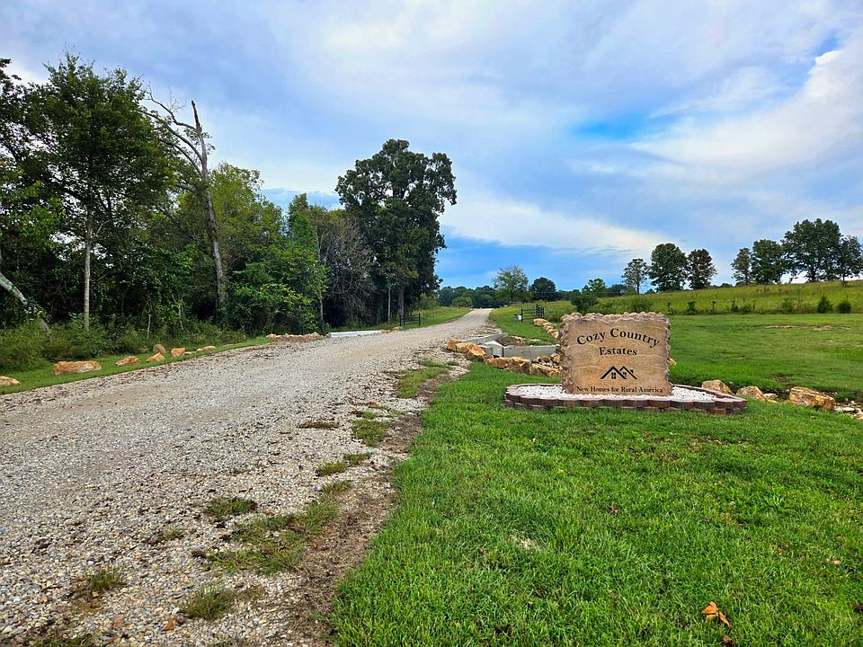 Cozy Country of Ash Flat Enterance