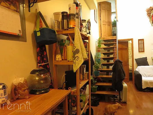 Rented by Rennit Inc. | media 34