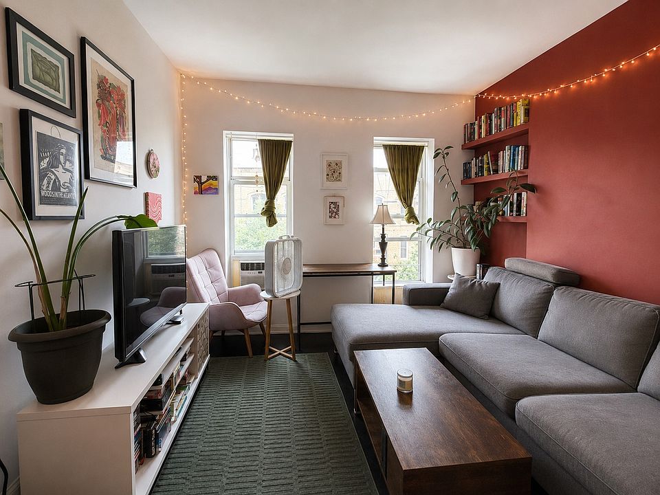 1st image of 874 Bergen St #4