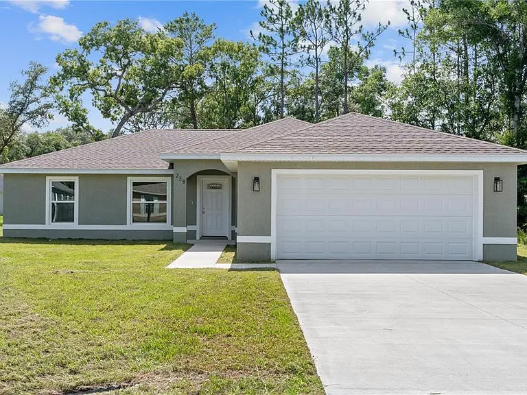 238 Locust Pass Ln — Photo 1