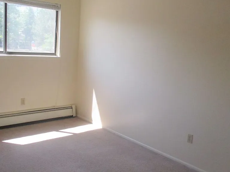 2200 Canyon — Photo 13