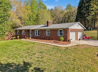 5215 Statesville Rd, North Wilkesboro, NC 28659