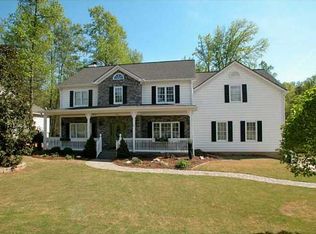 662 Eva Kennedy Rd, Suwanee, GA 30024