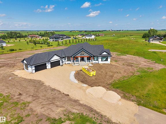 2nd image of 49023 Range Road 250 #20