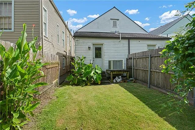 5345 Magazine St — Photo 18