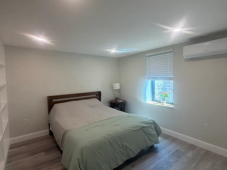 57 Brentwood St #B — Photo 11