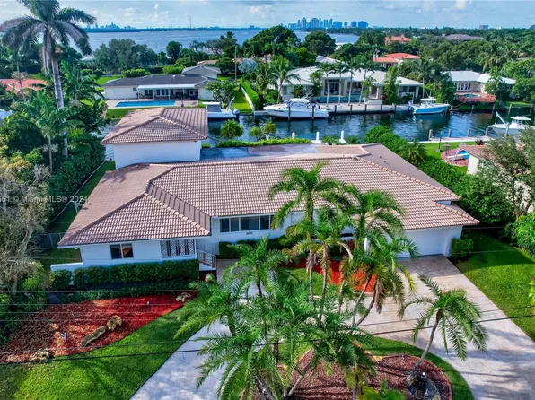 1400 NE 103rd St, Miami Shores, FL 33138