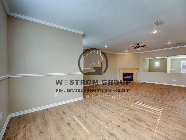 5855 Pecan Chase — Photo 7