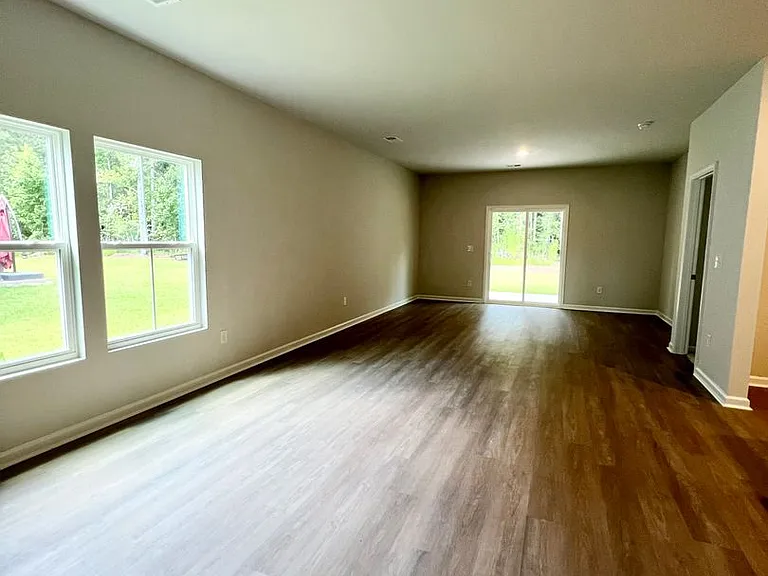 347 Fennec Loop — Photo 10