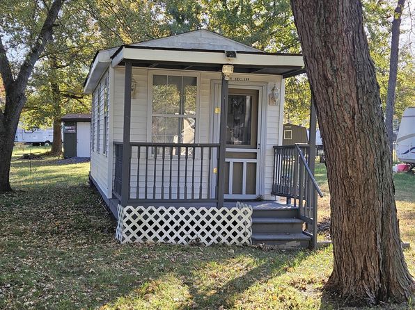 4/199 Woodhaven Lakes, Sublette, IL 61367