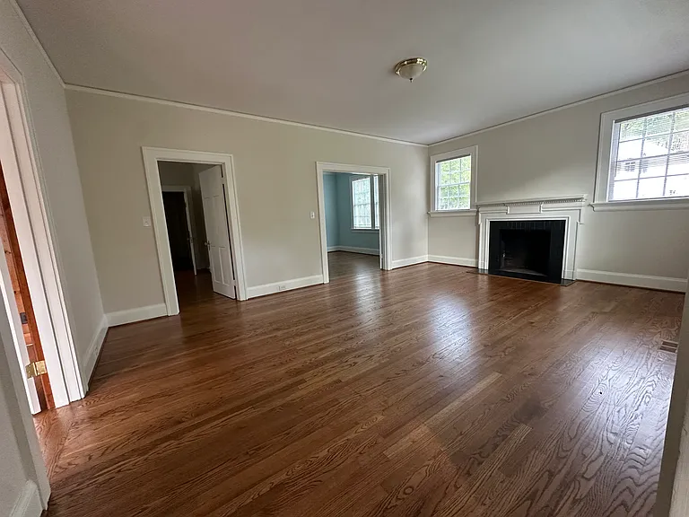 1607 Branch St NW — Photo 2