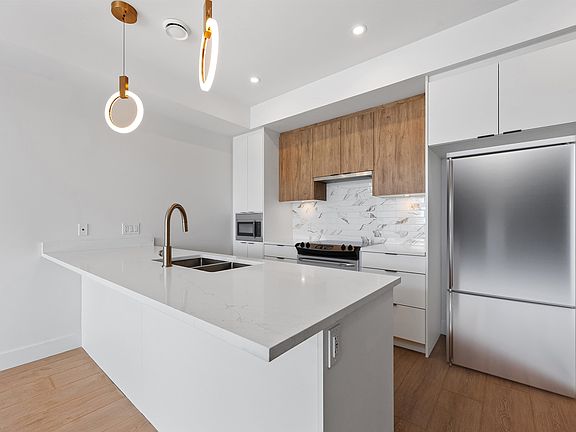 3rd image of 2233 156th St #403