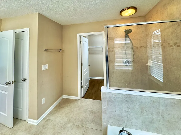12070 Wynnfield Lakes Cir — Photo 17