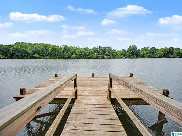 357 Cherokee Dr, Ragland, AL 35131