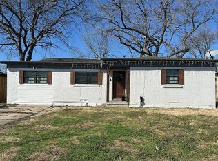 1417 Hillcrest St, Mesquite, TX 75149