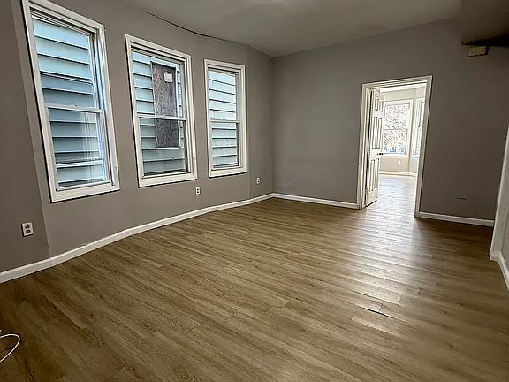5th image of 61 N 11th St #6C