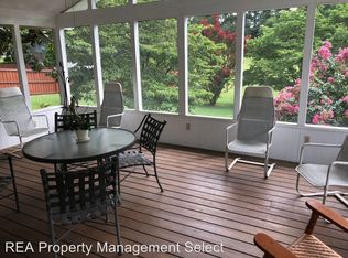 904 Venice Rd, Knoxville, TN 37923