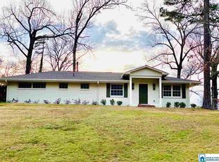 3153 Dolly Ridge Dr, Birmingham, AL 35243