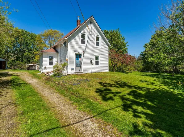 9330 Highway 3, Pleasant Lake, NS B5A 5J9