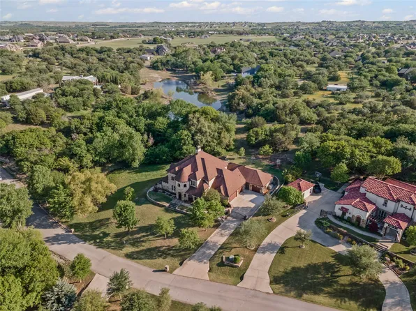 151 Crooked Creek Ln, Aledo, TX 76008