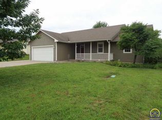 4007 NW Fielding Ter, Topeka, KS 66618