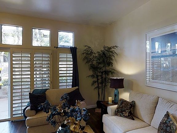 5th image of 2729 Dietrich Dr