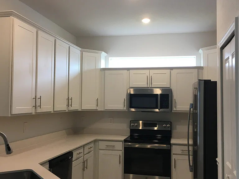 8077 Shore Lake Dr — Photo 5