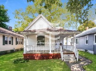 2003 S Taylor St, South Bend, IN