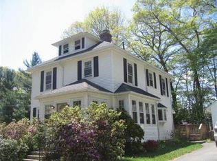 334 Lakewood Dr, Stoughton, MA 02072