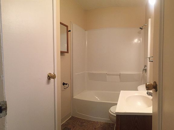 2nd image of 4017 Sylvia Ln