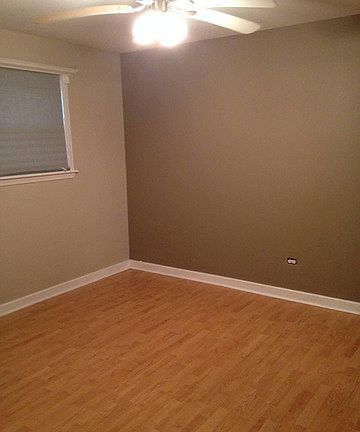 5th image of 2334 N Harlem Ave APT 1A