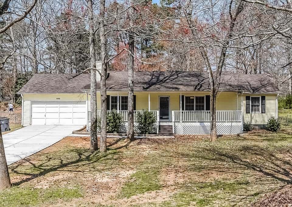 1st image of 652 Saddlewood Dr
