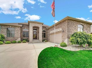 757 Medwin Way, Crown Point, IN 46307