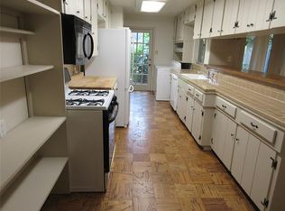 3623 Broadmead Dr, Houston, TX 77025