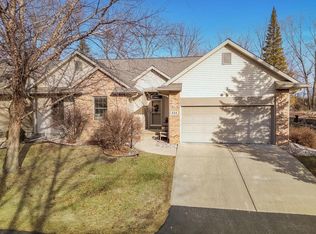 535 Hill St, Baraboo, WI 53913