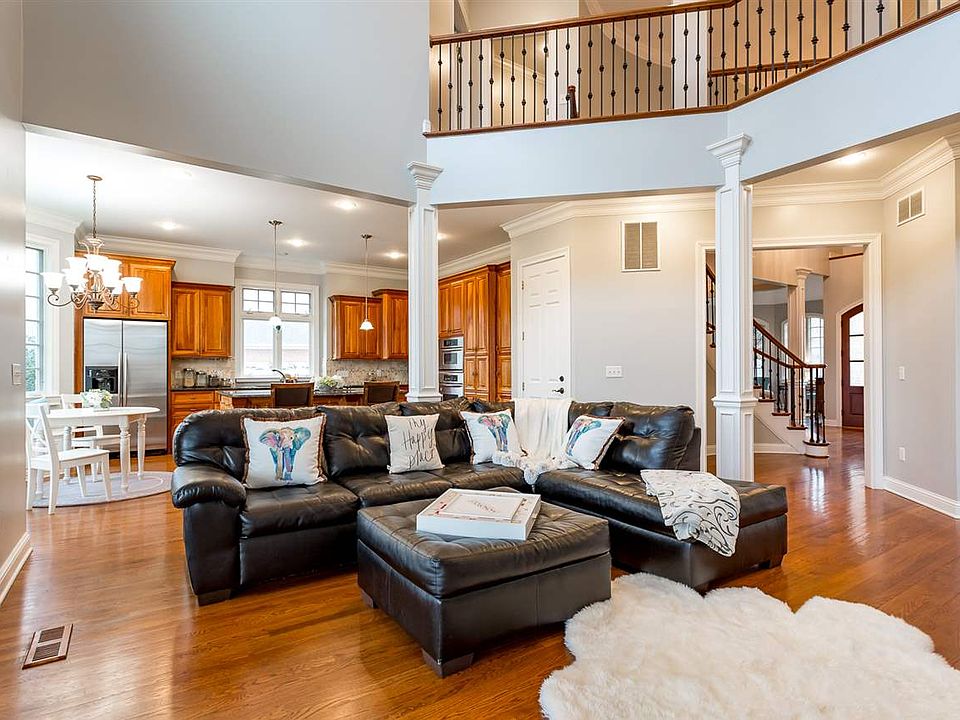 1st image of 3430 Lake Pointe Dr