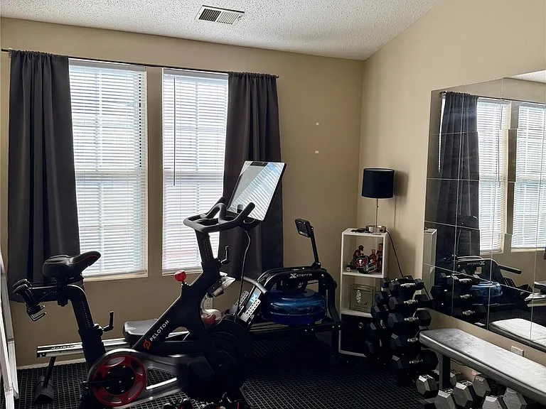 4013 Whispering Hls — Photo 14