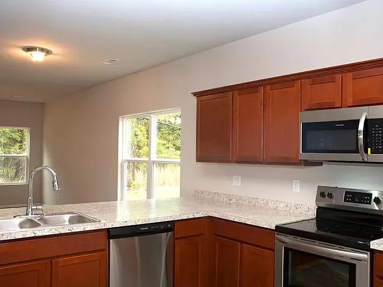 4702 W Hoover Loop — Photo 4