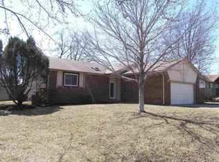 115 W Tall Tree Rd, Derby, KS 67037