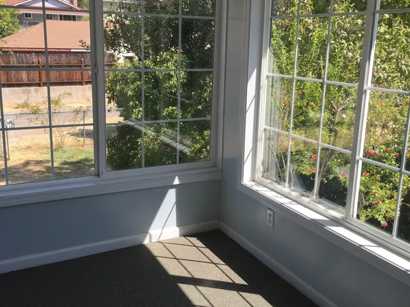 20 Stanford St, Sutter Creek, CA 95685