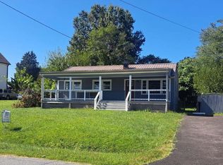 3717 Martinell Ave, Roanoke, VA 24018