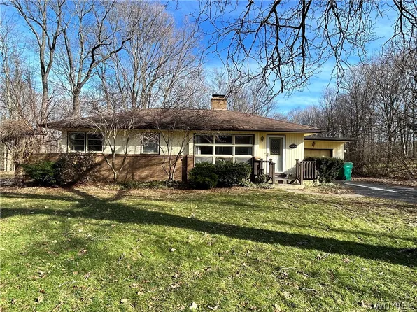 10813 Alleghany Rd, Darien Center, NY 14040